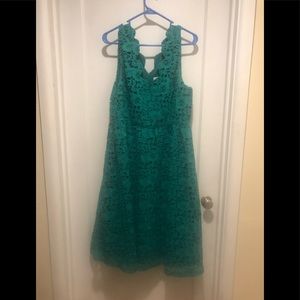 ModCloth Kelly Green lace dress